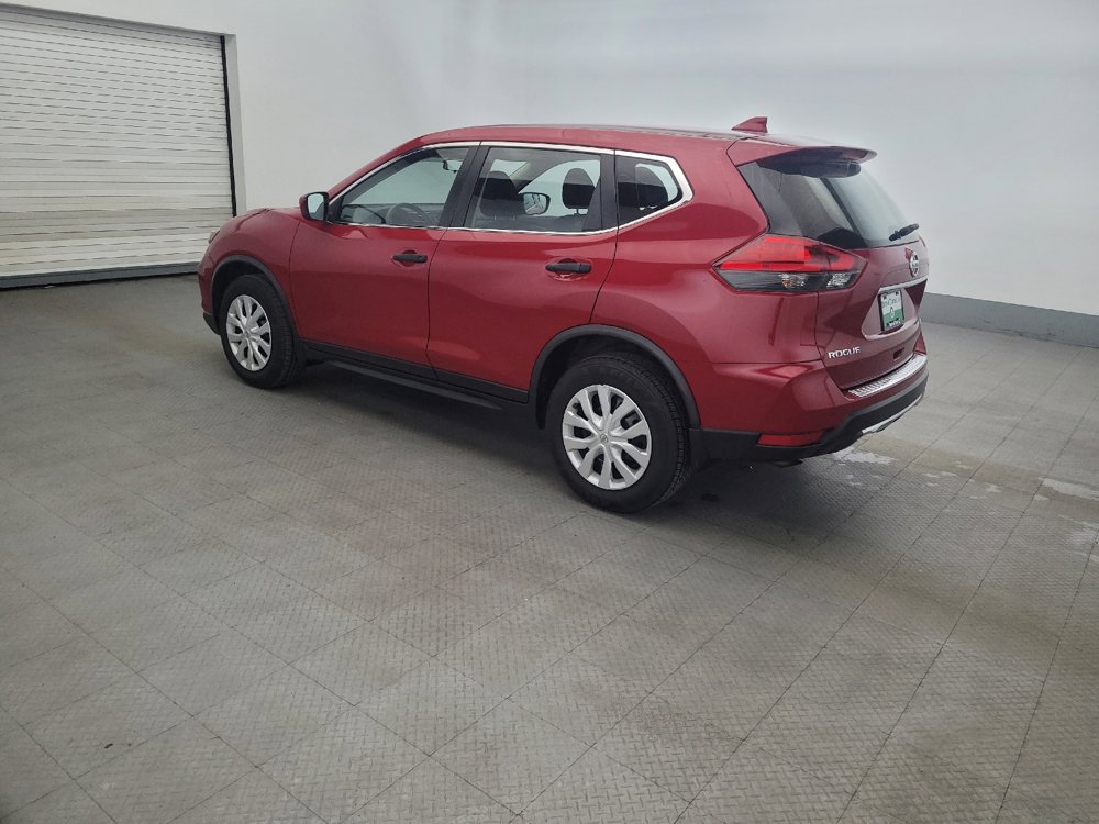Used 2017 Nissan Rogue S AWD/4WD image 3