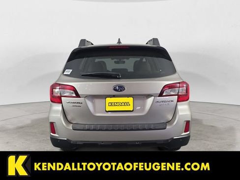 Used 2017 Subaru Outback 2.5i Limited AWD/4WD image 6