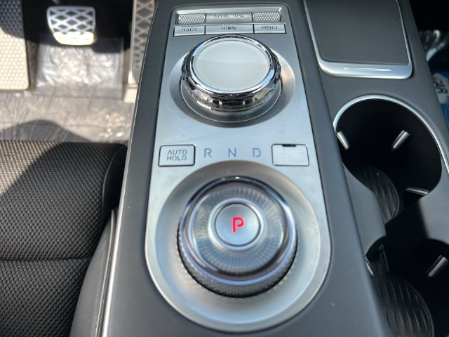 Used 2024 Genesis GV70 3.5T Sport AWD/4WD image 18