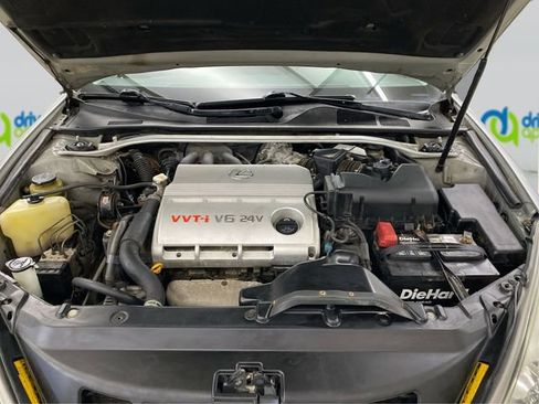 Used 2003 Lexus ES 330 FWD image 12