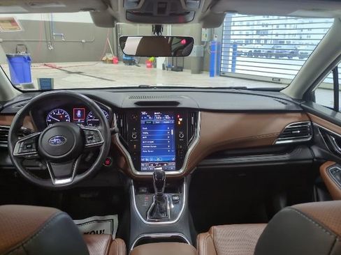 Certified 2022 Subaru Outback Touring XT image 6