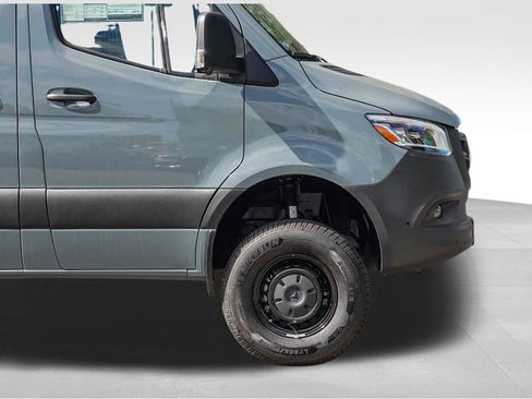 New 2025 Mercedes-Benz Sprinter 2500 image 9