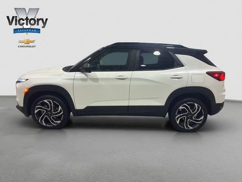 Used 2025 Chevrolet TrailBlazer RS image 4