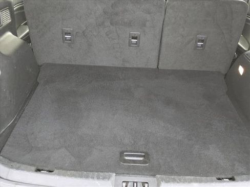 Used 2024 Ford Edge Titanium image 6