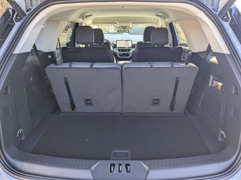 New 2026 Ford Explorer Active image 9