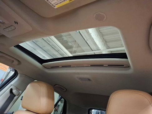 Used 2019 Buick Encore Essence w/ Experience Buick Package AWD/4WD image 11