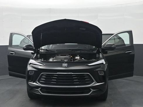 Used 2025 Buick Encore GX Preferred FWD image 36