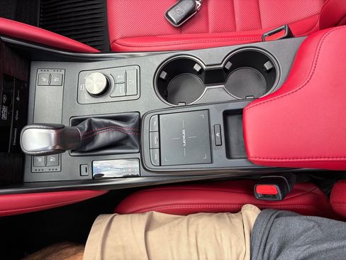 Used 2022 Lexus IS 350 F Sport AWD/4WD image 36