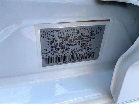 Used 2024 Nissan Sentra SV FWD image 19