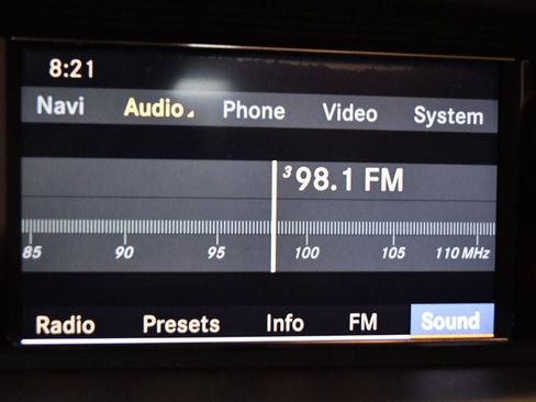 Used 2011 Mercedes-Benz E 550 Cabriolet image 57