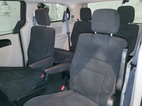 Used 2017 Dodge Grand Caravan SE w/ Power Window Group FWD image 26