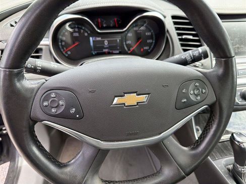Used 2019 Chevrolet Impala LT w/ Sunroof and Spoiler Package FWD image 14