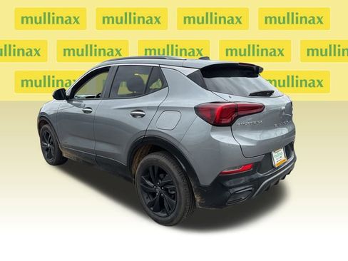 Used 2025 Buick Encore GX Sport Touring image 8