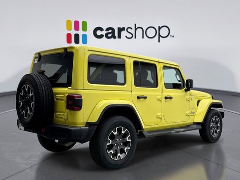 Used 2024 Jeep Wrangler Unlimited Sahara w/ Technology Group image 5