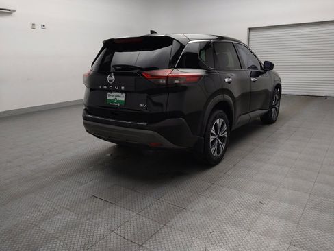 Used 2021 Nissan Rogue SV FWD image 9