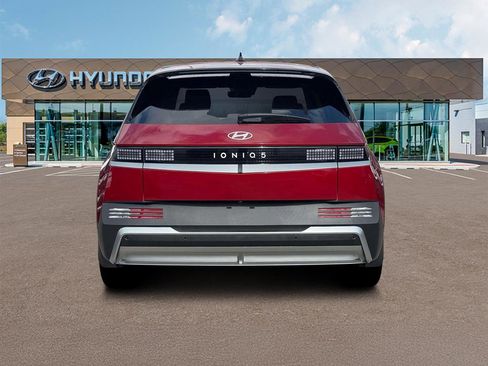 New 2026 Hyundai Ioniq 5 SEL RWD image 10