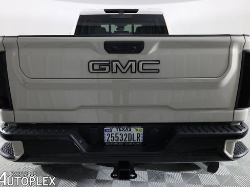 Used 2026 GMC Sierra 2500 AT4X image 6
