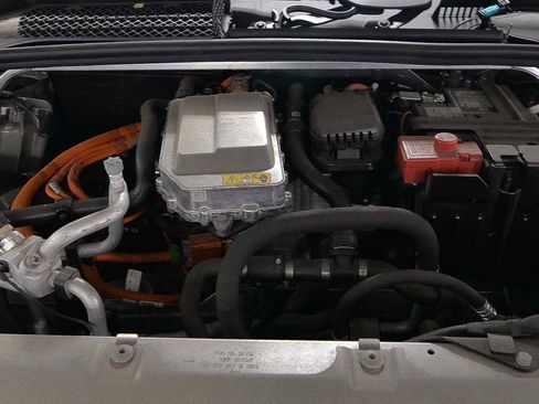 Used 2023 BMW iX M60 w/ Executive Package image 16