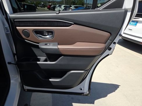 Certified 2023 Honda Pilot Elite image 24