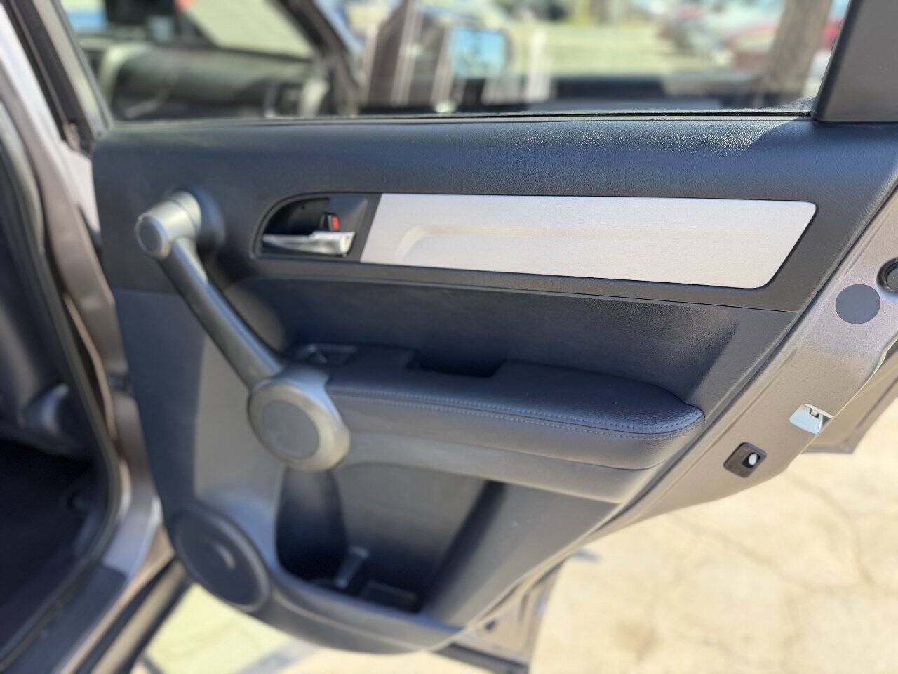 Used 2011 Honda CR-V EX-L image 19