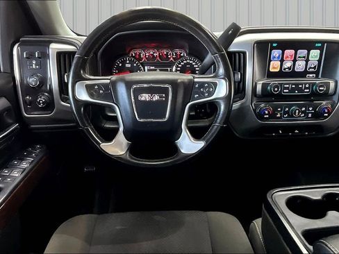 Used 2017 GMC Sierra 1500 SLE AWD/4WD image 8
