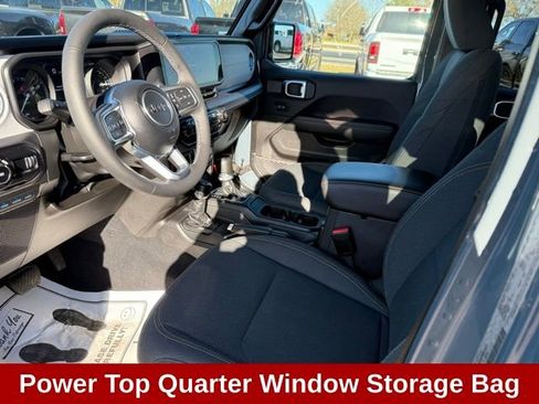 Used 2025 Jeep Wrangler Unlimited Sahara w/ Safety Group image 10