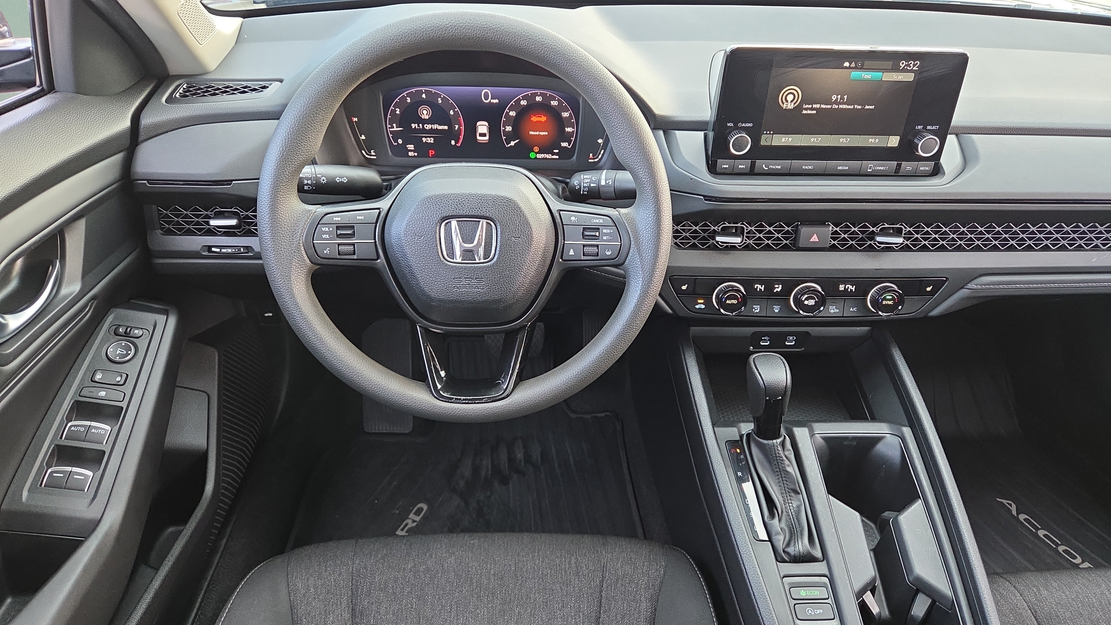 Used 2023 Honda Accord EX image 12