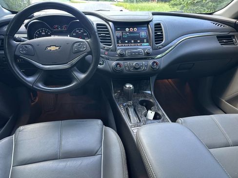 Used 2015 Chevrolet Impala LTZ image 13