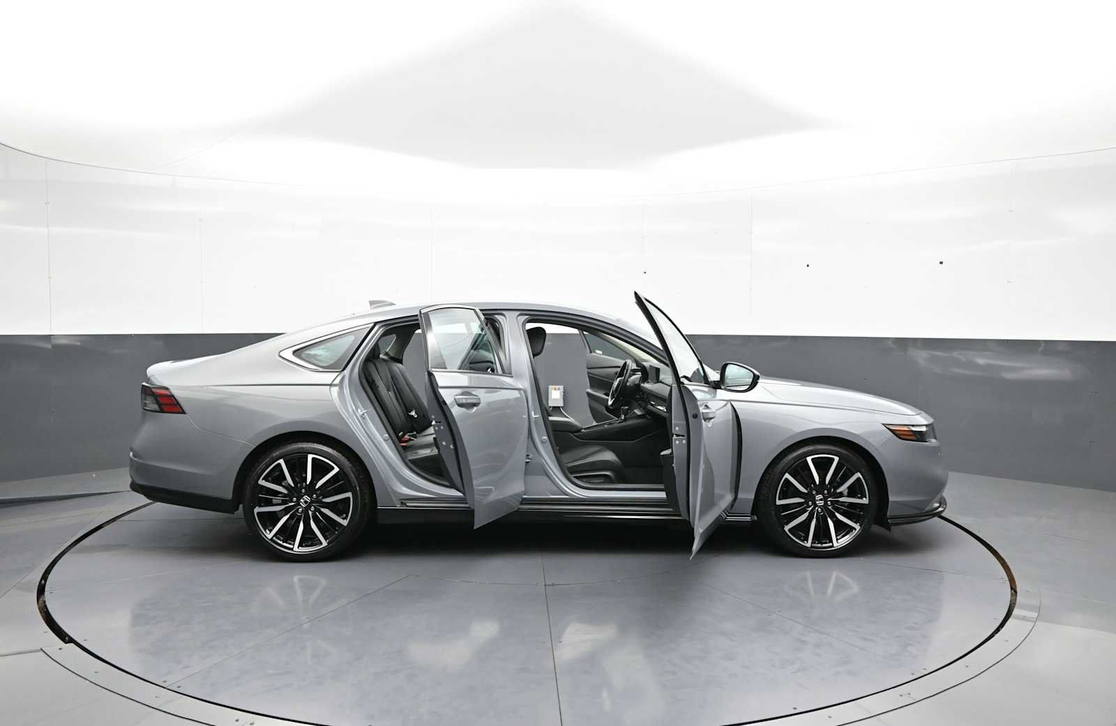 Used 2023 Honda Accord Touring image 54