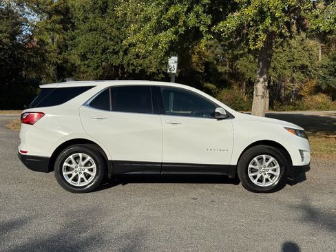 Used 2018 Chevrolet Equinox LT image 7