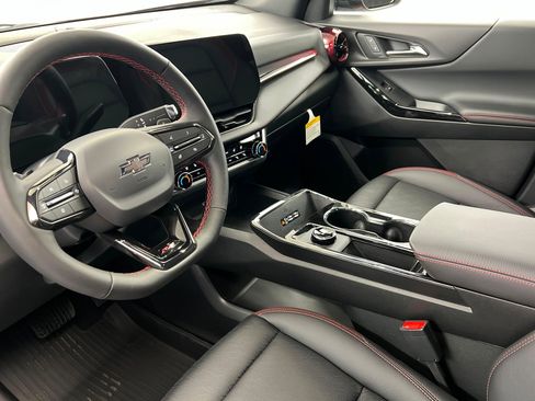 New 2027 Chevrolet Equinox RS w/ Safety and Technology Package AWD/4WD image 16