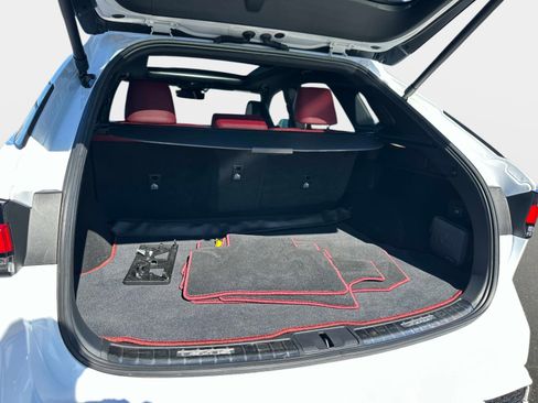 Used 2024 Lexus RX 500h F Sport image 10