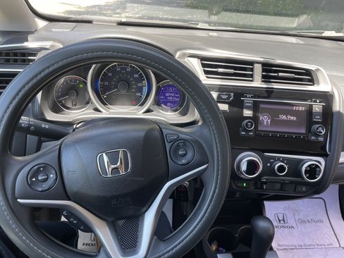 Used 2019 Honda Fit LX image 8
