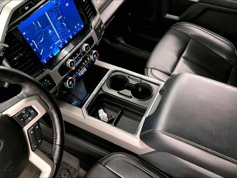 Used 2022 Ford F350 Lariat w/ Lariat Ultimate Package AWD/4WD image 16