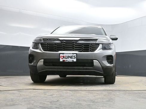 Used 2025 Kia Seltos S image 42