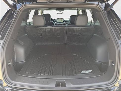 New 2025 Chevrolet Blazer Premier w/ Driver Confidence II Package image 10