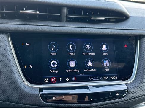 New 2025 Cadillac XT5 Luxury image 5