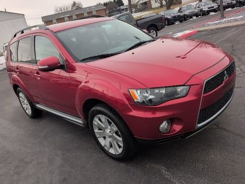 Used 2012 Mitsubishi Outlander SE AWD/4WD image 2