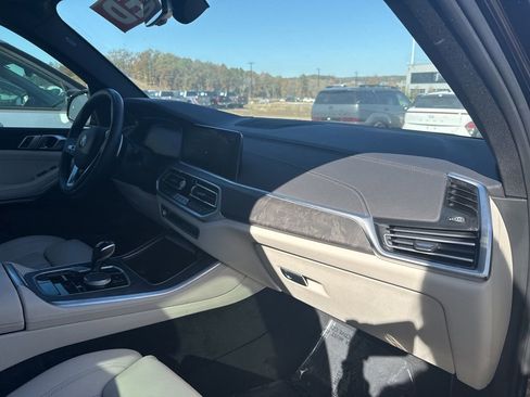 Used 2022 BMW X5 xDrive40i w/ Premium Package image 33