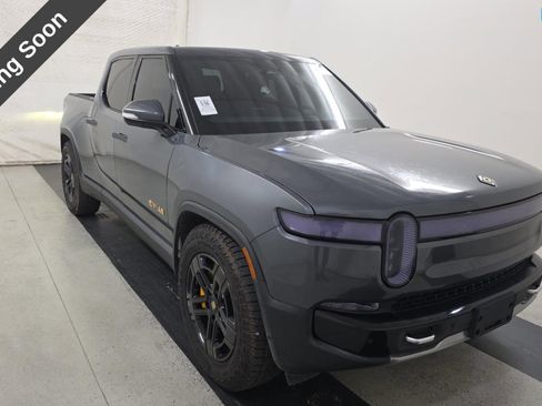Used 2022 Rivian R1T Adventure image 1