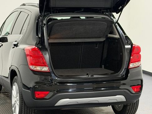 Used 2018 Chevrolet Trax Premier image 12