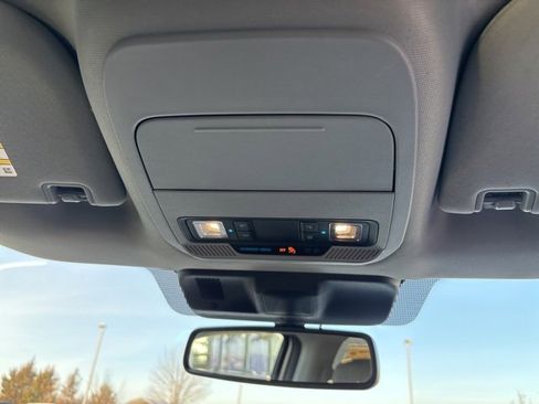 Used 2023 Ford F350 XLT image 9