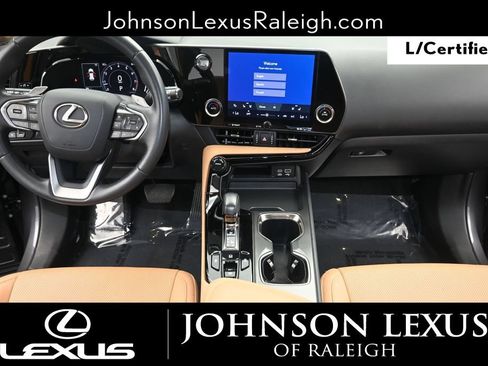 Used 2023 Lexus NX 250 FWD w/ Towing Package (2000 Lbs) image 15