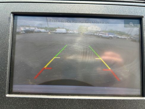 Used 2013 Lincoln MKZ AWD image 26