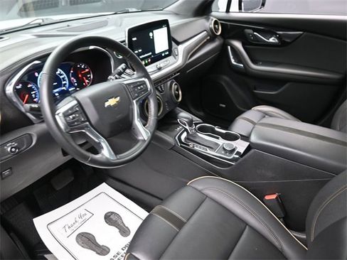 Used 2023 Chevrolet Blazer Premier image 14