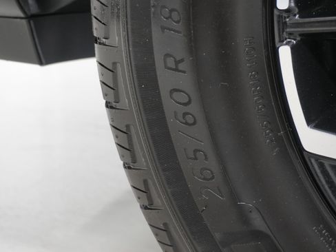 Used 2022 Hyundai Santa Cruz SEL Premium image 30