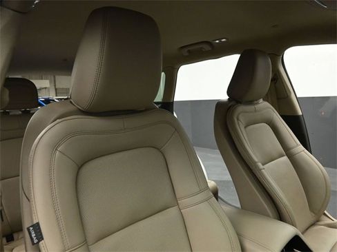 Certified 2022 Lincoln Corsair AWD w/ Equipment Group 101A image 31