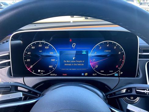 Used 2025 Mercedes-Benz E 350 Sedan image 26