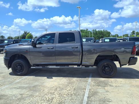 Used 2025 RAM 2500 Tradesman AWD/4WD image 9