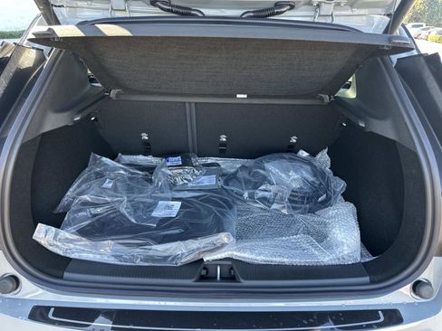 New 2025 Volvo EX30 Ultra w/ Protection Package Premier image 18